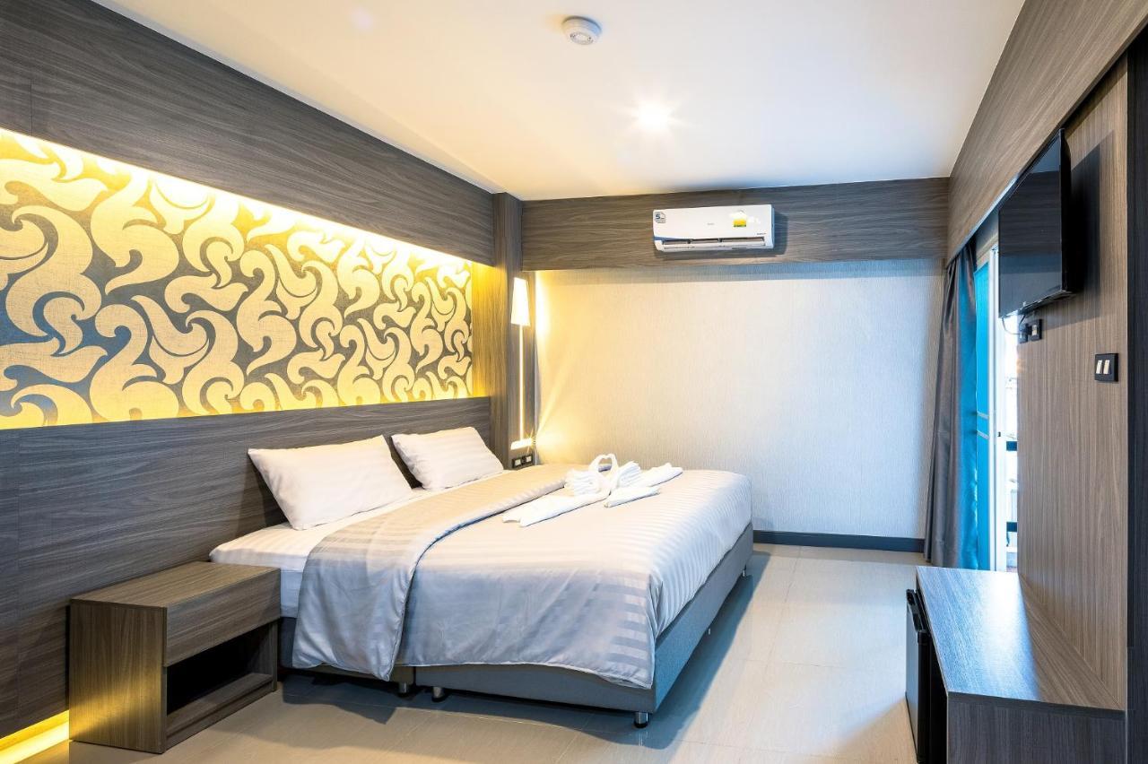 Sound@Sleep Hotel Bangkok Exterior foto